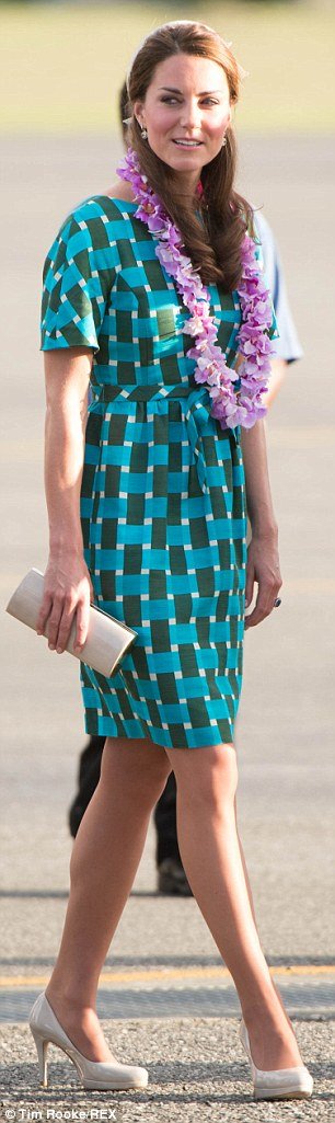 Το φαινόμενο Κέιτ: Πώς η Μίντλετον από χωριατοπούλα με κόκκινα μάγουλα έγινε θεά του στιλ -Καρέ καρέ η στιλιστική της εξέλιξη [εικόνα] | iefimerida.gr 26