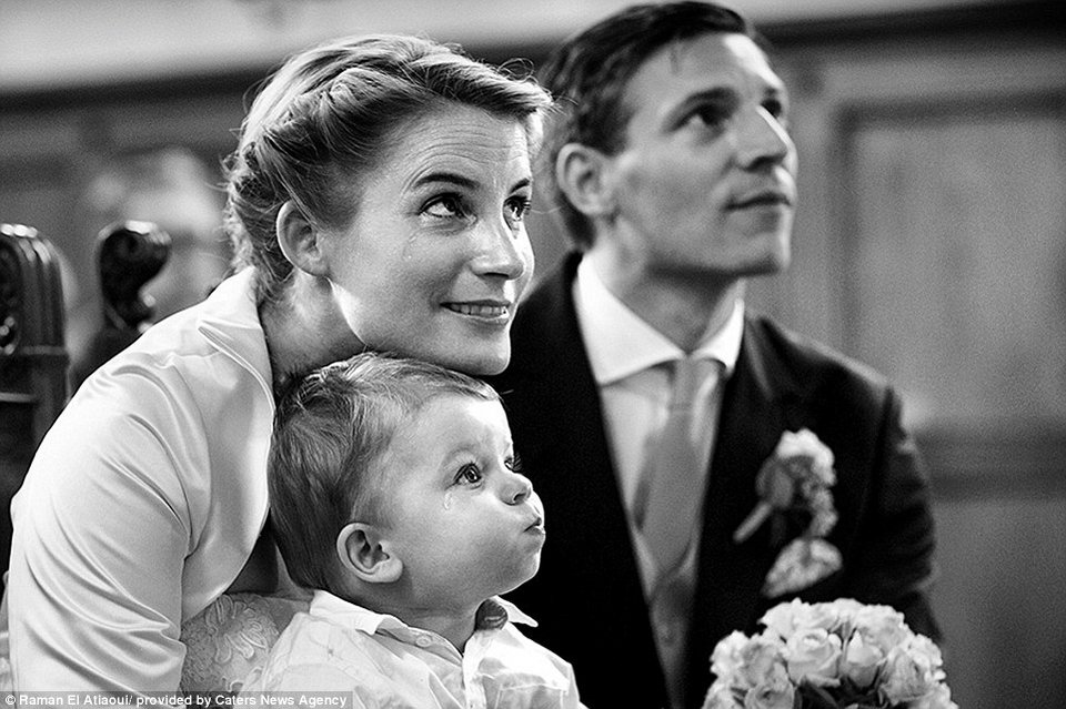 Οι πιο θεαματικές, ρομαντικές αλλά και αναιδείς φωτογραφίες γάμου της χρονιάς [εικόνες] | iefimerida.gr 6