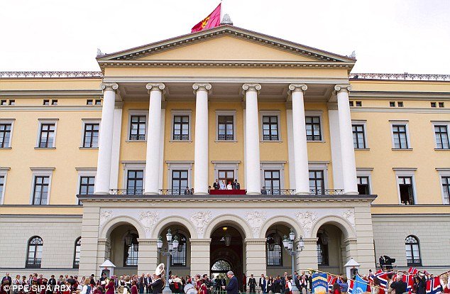 Ο πλουσιότερος βασιλιάς της Ευρώπης είναι... έκπληξη [εικόνες] | iefimerida.gr 12