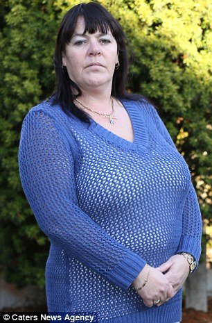 Ελουσε τη γυναίκα του με βενζίνη, προσπάθησε να την κάψει και τελικά αυτοπυρπολήθηκε μπροστά στα παιδιά του [εικόνες] | iefimerida.gr 0