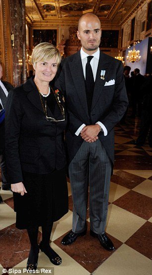 Ο πλουσιότερος βασιλιάς της Ευρώπης είναι... έκπληξη [εικόνες] | iefimerida.gr 23