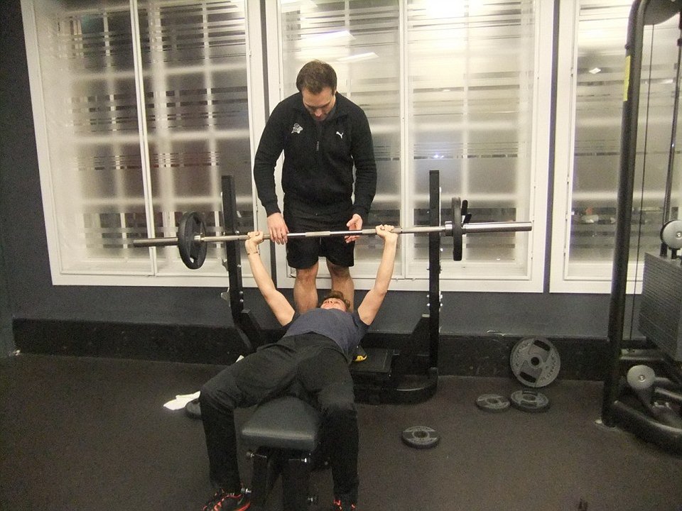 Πώς ένας μέσος άνδρας μπορεί να αποκτήσει το κορμί των ονείρων του σε 8 εβδομάδες [εικόνες] | iefimerida.gr 13