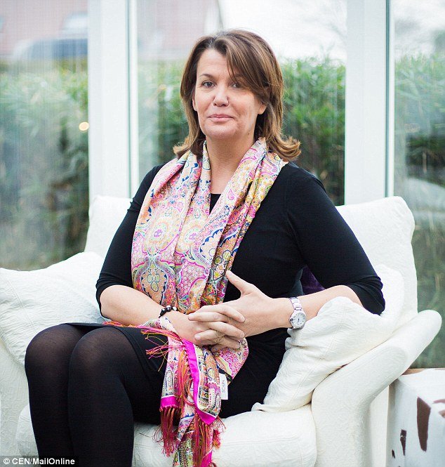 Η νόθα κόρη του Χουάν Κάρλος -Οι τρεις ημέρες πάθους του βασιλιά με τη Βελγίδα νταντά [εικόνες] | iefimerida.gr 8