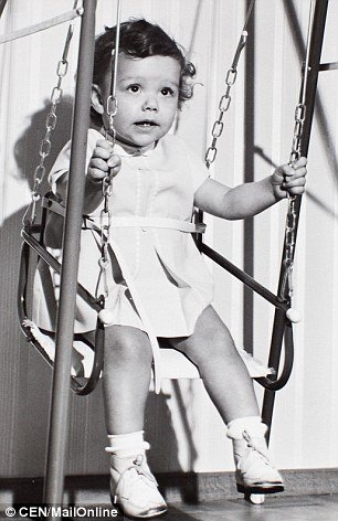 Η νόθα κόρη του Χουάν Κάρλος -Οι τρεις ημέρες πάθους του βασιλιά με τη Βελγίδα νταντά [εικόνες] | iefimerida.gr 11