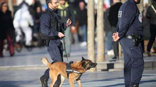 To Παρίσι πρωτεύουσα του κόσμου: Η σιωπηλή πορεία -#Je suis Charlie [εικόνες] | iefimerida.gr 51