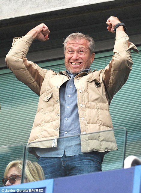 Τα ιδιωτικά jet των σταρς -Ταξίδια χλιδής σε λουσάτους καναπέδες και χρυσούς θρόνους [εικόνες] | iefimerida.gr 2