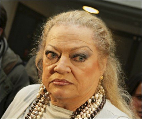 Πέθανε η βόμβα της Σουηδίας Ανίτα Εκμπεργκ -Ηθοποιός στην Dolce Vita του Φελίνι [εικόνες] | iefimerida.gr 15