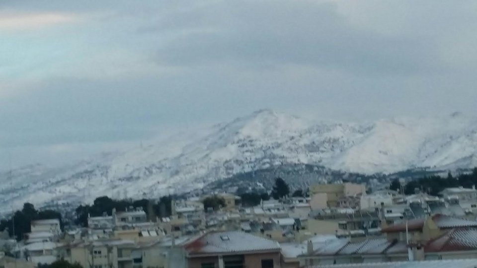 Στην κατάψυξη η χώρα -Πολικές θερμοκρασίες και χιόνια [εικόνες] | iefimerida.gr 0