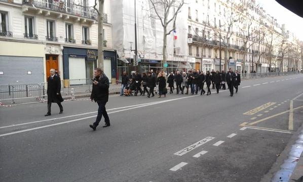 To Παρίσι πρωτεύουσα του κόσμου: Η σιωπηλή πορεία -#Je suis Charlie [εικόνες] | iefimerida.gr 22