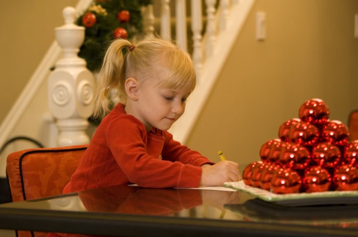 Πρωτοχρονιάτικα έθιμα ανά τον κόσμο: Από το ρόδι της Ελλάδας στα φασόλια της Αργεντινής [εικόνες] | iefimerida.gr 2