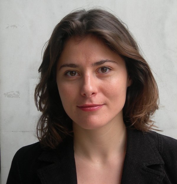 Oλα τα βλέμματα τώρα και στην Περιστέρα Μπαζιάνα -Ποια είναι η σύντροφος του Αλέξη Τσίπρα [εικόνες] | iefimerida.gr 0