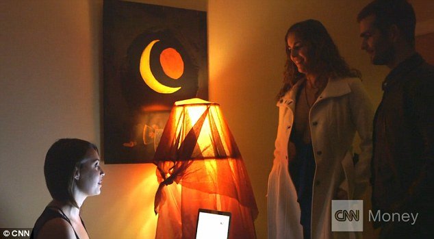 Στα πάρτι ανταλλαγής συντρόφων των γιάπηδων [βίντεο] | iefimerida.gr 0