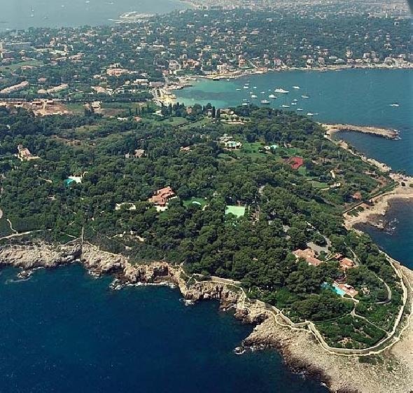 Αυτό είναι το παλάτι του Ωνάση και του Νιάρχου που αγόρασε ο Αμπράμοβιτς -Του κόστισε 40 εκατ. ευρώ [εικόνες] | iefimerida.gr 9