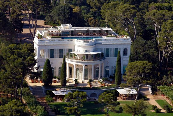 Αυτό είναι το παλάτι του Ωνάση και του Νιάρχου που αγόρασε ο Αμπράμοβιτς -Του κόστισε 40 εκατ. ευρώ [εικόνες] | iefimerida.gr 19