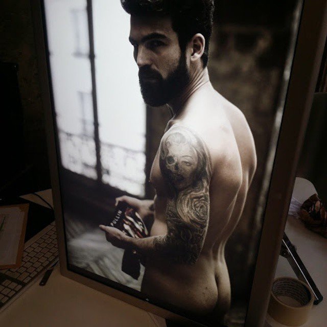 Ο Δημήτρης Αλεξάνδρου ολόγυμνος στο Instagram [εικόνες] | iefimerida.gr 0