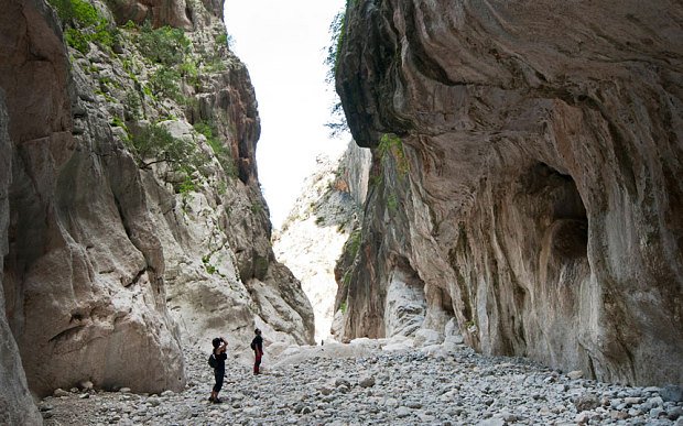 Υμνοι της Telegraph στα ελληνικά φαράγγια: Βίκος και Σαμαριά στα καλύτερα της Ευρώπης [εικόνες] | iefimerida.gr 1