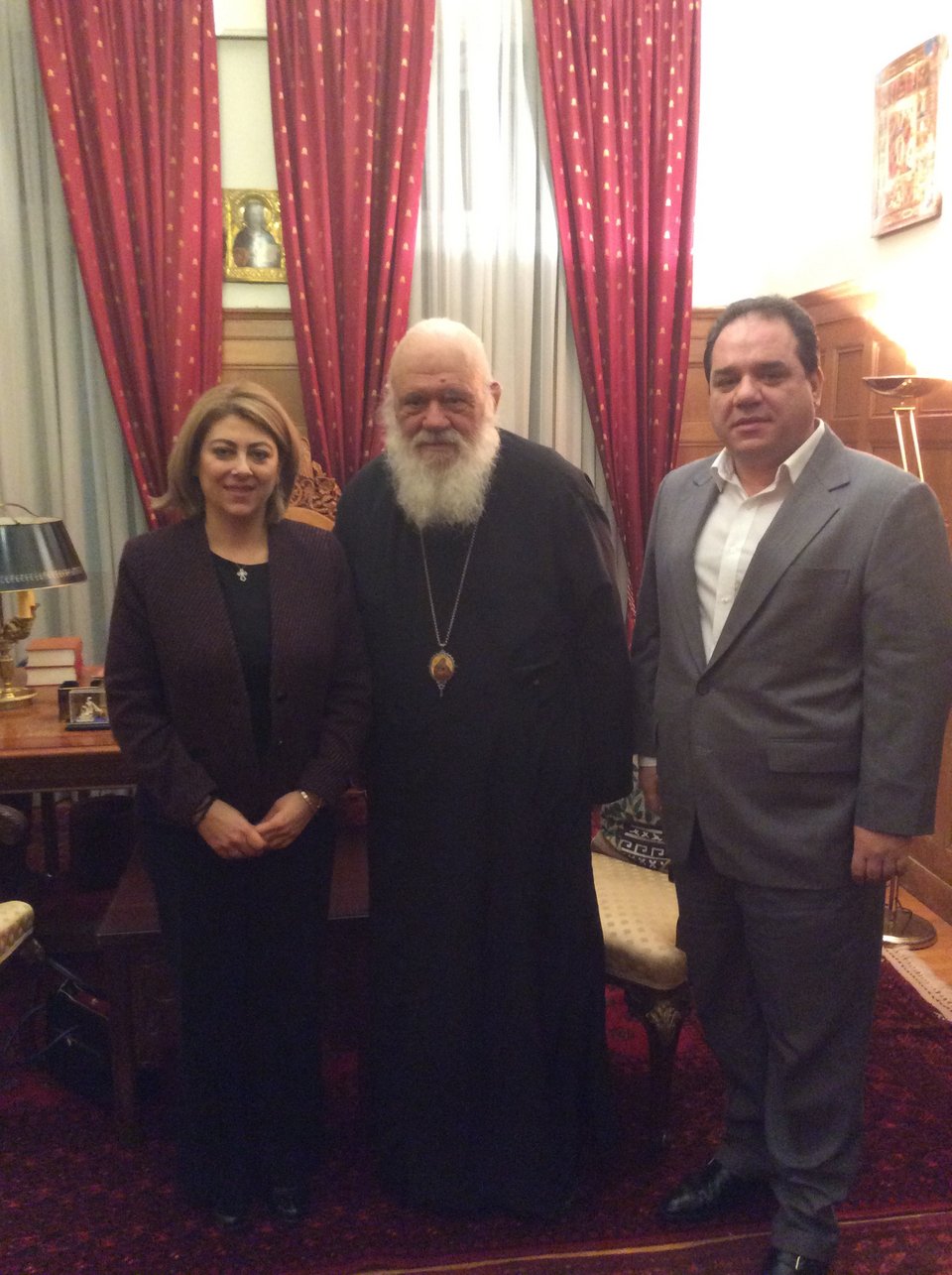 Οι υπάλληλοι της Γενικής Γραμματείας Εσόδων αρωγοί στο έργο της «Αποστολής» [εικόνες] | iefimerida.gr 0