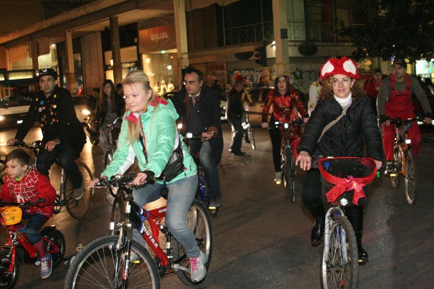 Ξεκίνησε το Πατρινό Καρναβάλι: Χρώματα, νεολαία και χαμόγελα [εικόνες] | iefimerida.gr 5