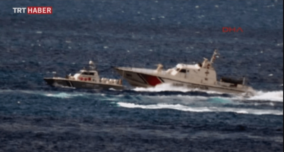 «Κυνηγητό» στα Ιμια -Ελληνικά σκάφη εναντίον τουρκικών [εικόνες & βίντεο] | iefimerida.gr 0