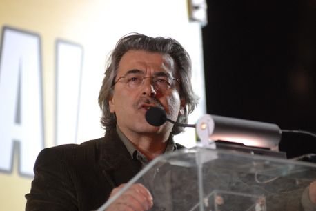  Αυτοί σχεδιάζουν και υλοποιούν την καμπάνια του ΣΥΡΙΖΑ [εικόνες] | iefimerida.gr 1