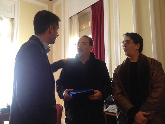 Με τον ανιψιό του Φιντέλ Κάστρο συναντήθηκε ο Κώστας Μπακογιάννης -Τι συζήτησαν οι δύο άνδρες[εικόνες] | iefimerida.gr 1