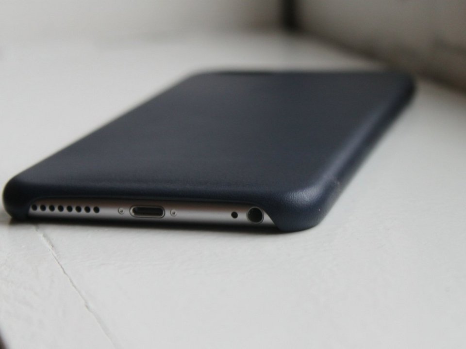 Τα 8 νέα αξεσουάρ iPhone που θα κάνουν το κινητό σας μοναδικό -Μπορούν να ελέγχουν ακόμη και το φωτισμό του σπιτιού [εικόνες]  | iefimerida.gr 3