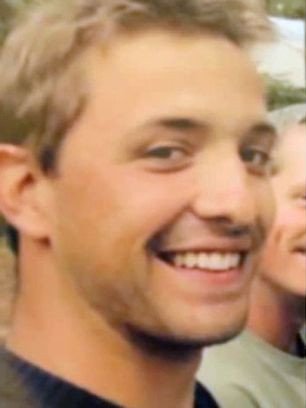 Η απίστευτη ιστορία του Βρετανού πεζοναύτη που μετά το Αφγανιστάν έγινε γυναίκα [εικόνες] | iefimerida.gr 2