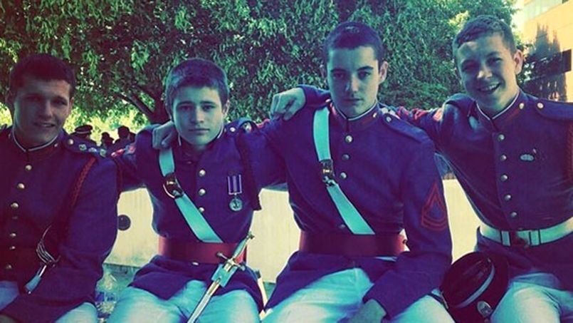 Σοκ: Ο γιος του Νικολά Σαρκοζί καλεί τους Γάλλους να πάρουν τα όπλα [εικόνες] | iefimerida.gr 2