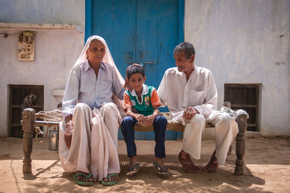 Γηραιότερη μητέρα στον κόσμο- Πόσο δύσκολη είναι η ανατροφή ενός 6χρονου όταν είσαι 80 χρονών [εικόνες]   | iefimerida.gr 5