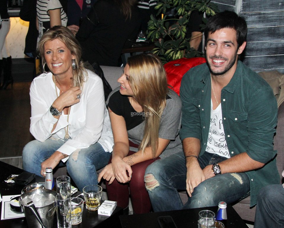 Η σέξι μαμά του Κώστα Μαρτάκη [εικόνες] | iefimerida.gr 4