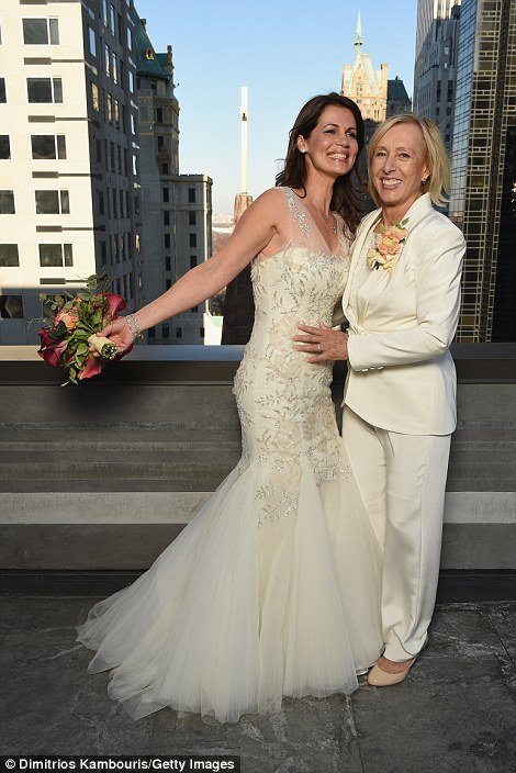 Η σύζυγος της Ναβρατίλοβα -Πρώην Μις Ρωσία, μοντέλο, μητέρα δύο παιδιών και πολύ σέξι [εικόνες] | iefimerida.gr 15