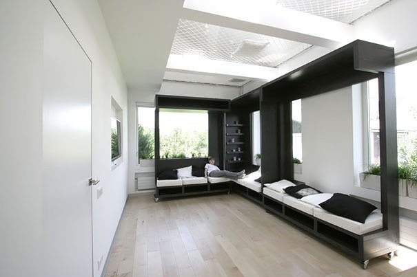 16 πολυμορφικά, αλλά ντιζαϊνάτα έπιπλα -Η πολυθρόνα-βιβλιοθήκη, ο καναπές-κουκέτα, η πτυσσόμενη κουζίνα [εικόνες] | iefimerida.gr 16