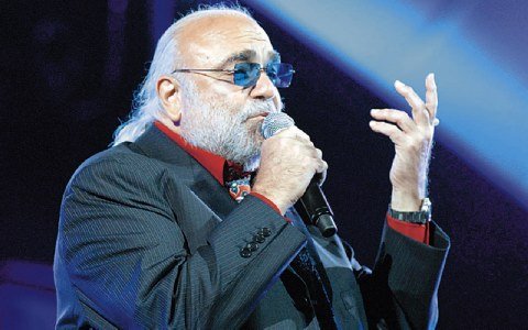 Ντέμης Ρούσσος: Μια ζωή γεμάτη σεξ, χρήμα, δόξα και περιπέτεια [εικόνες] | iefimerida.gr 0