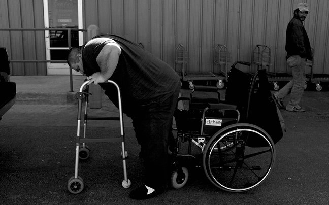 Η ζωή και ο θάνατος ενός υπέρβαρου -Τα τελευταία «κλικ» στη ζωή του [εικόνες]  | iefimerida.gr 2