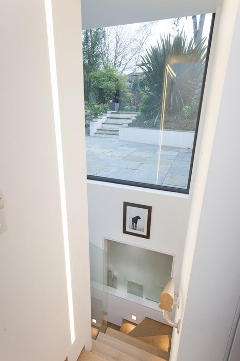 Ενα υπόγειο γεμάτο φως: Πώς μπορεί να γίνει ένα διαμέρισμα κάτω από τη γη εξίσου φωτεινό με ένα ρετιρέ [εικόνες] | iefimerida.gr 10