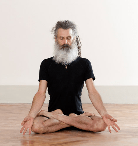 Ο άνδρας που έχει αναλάβει να ανορθώσει τα οπίσθια της Πίπα Μίντλετον -Ο πρωτόγονος με τα μαγικά χέρια [εικόνες] | iefimerida.gr 5