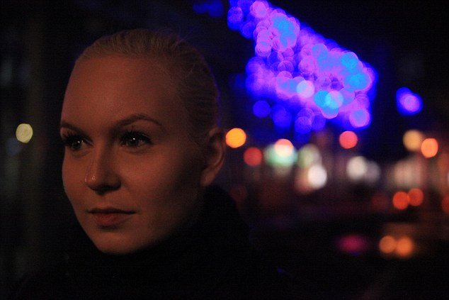 Στα άδυτα του μεγαλύτερου οίκου ανοχής της Γερμανίας -Τα κορίτσια που κοιμούνται με 20 άνδρες το βράδυ [εικόνες] | iefimerida.gr 8