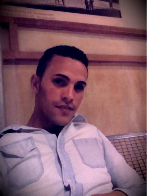 Συνοδός ανδρών ο ένας δολοφόνος του Κουμανταρέα -Προσέφερε τις υπηρεσίες του από τα 16 του [εικόνες] | iefimerida.gr 0