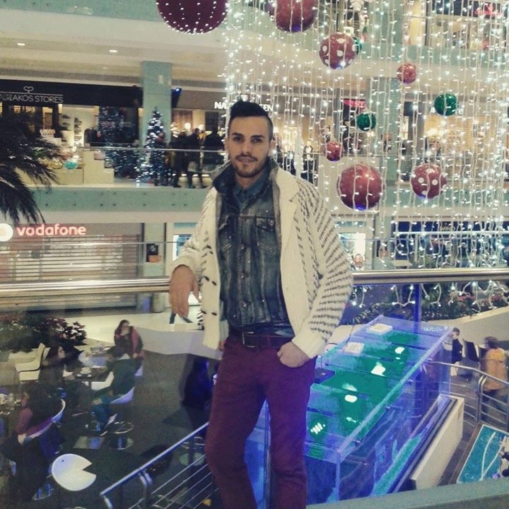  Αυτός είναι ο Ρουμάνος Στεφάν που δολοφόνησε τον Μένη Κουμανταρέα [εικόνες] | iefimerida.gr 6