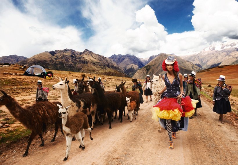 Ο μάγος με την κάμερα στο χέρι –Συγκλονιστικό λεύκωμα της Taschen για τον Mario Testino [εικόνες] | iefimerida.gr 2