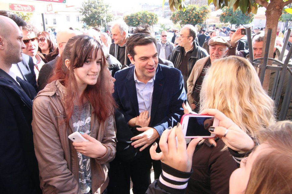 Η selfie του Τσίπρα στο Αργος [εικόνες] | iefimerida.gr 3