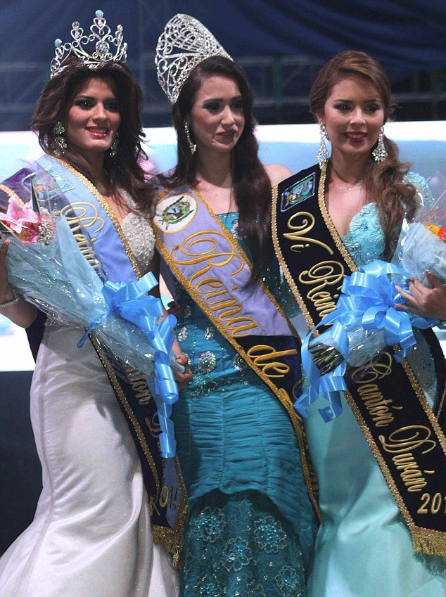 19χρονη καλλονή νεκρή από λιποαναρρόφηση: Κέρδισε τη θεραπεία ως βραβείο σε καλλιστεία [εικόνες & βίντεο]  | iefimerida.gr 2