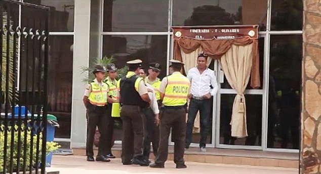 19χρονη καλλονή νεκρή από λιποαναρρόφηση: Κέρδισε τη θεραπεία ως βραβείο σε καλλιστεία [εικόνες & βίντεο]  | iefimerida.gr 5