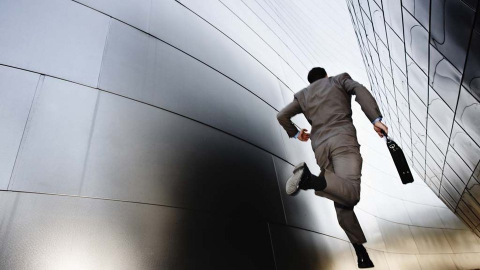 Channel 4: Βαρουφάκης, ο πιο διάσημος υπουργός Οικονομικών στην ιστορία [εικόνες] | iefimerida.gr 3