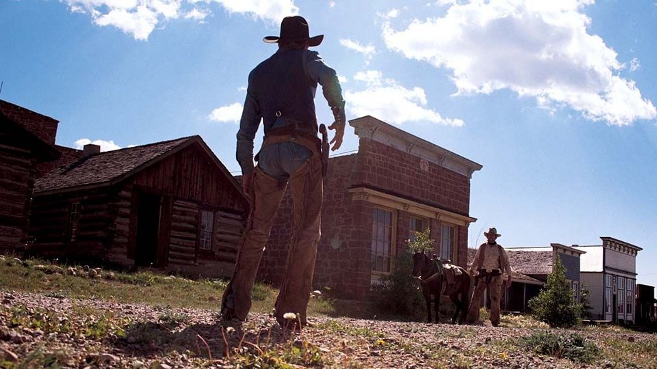 Channel 4: Βαρουφάκης, ο πιο διάσημος υπουργός Οικονομικών στην ιστορία [εικόνες] | iefimerida.gr 2