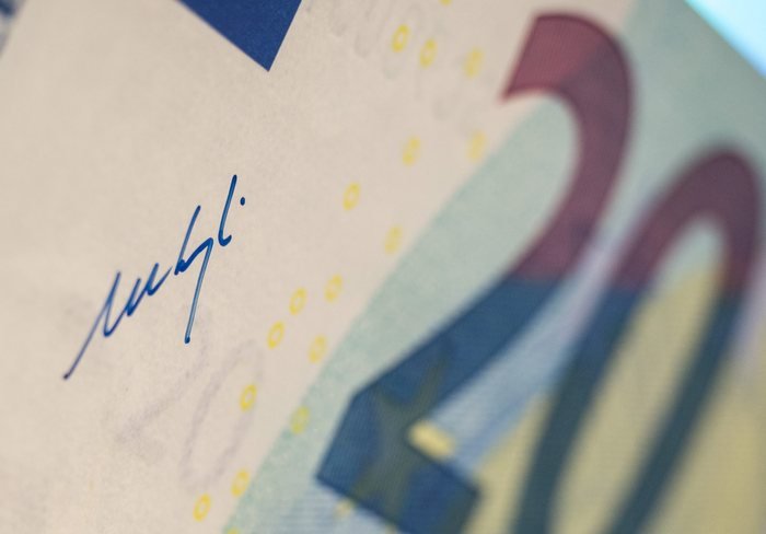 Αυτό είναι το νέο 20ευρω – Θα κυκλοφορήσει το Νοέμβριο [εικόνες & βίντεο] | iefimerida.gr 1