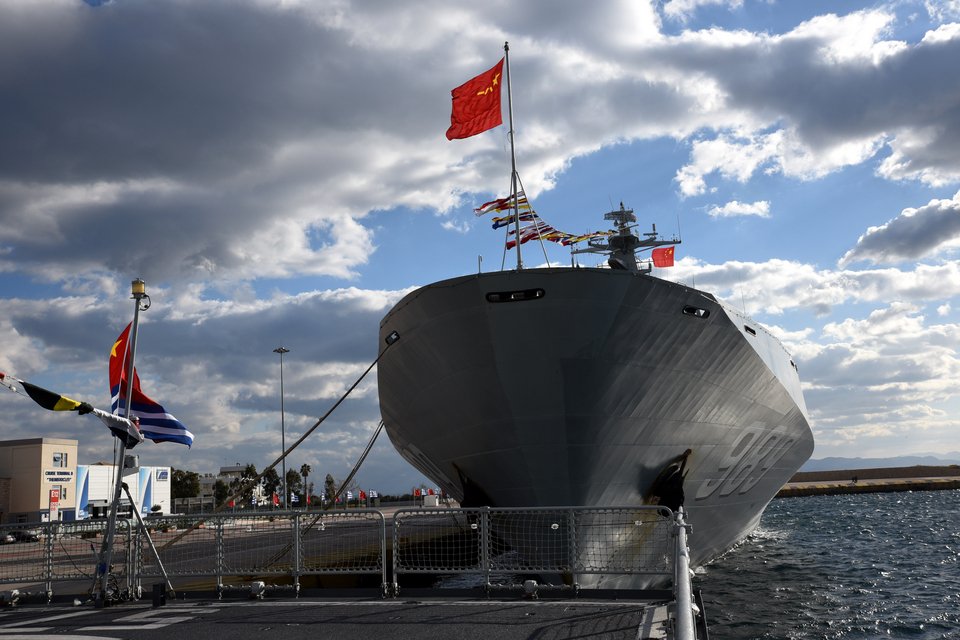 Οταν ο Αλέξης Τσίπρας μίλησε κινέζικα – Τι έγινε στην τελετή υποδοχής του κινεζικού στόλου [εικόνες] | iefimerida.gr 9