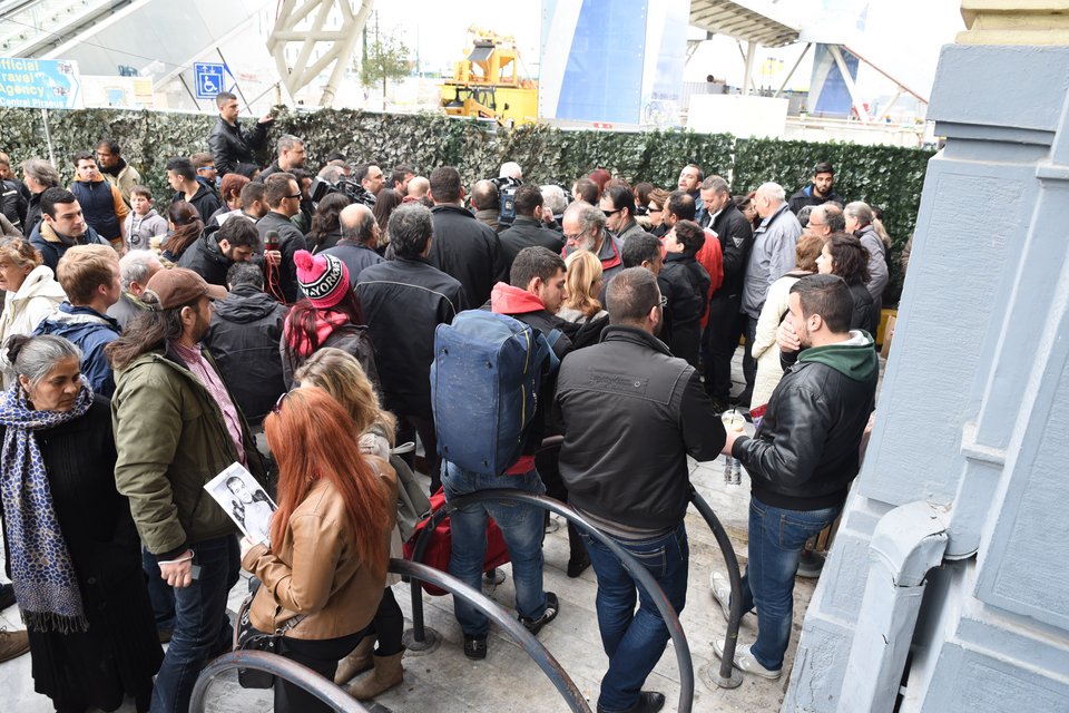 Εκατοντάδες οι εθελοντές που «χτένισαν» τον Πειραιά ψάχνοντας τον Βαγγέλη [εικόνες] | iefimerida.gr 3