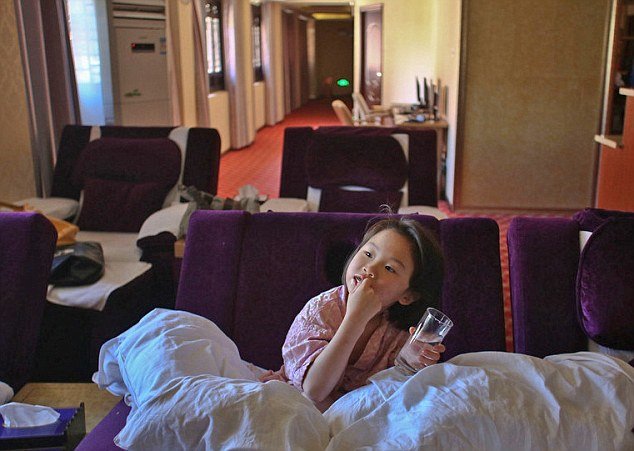 Συνέβη και αυτό: Αφησε την εγγονή του ενέχυρο σε σπα γιατί δεν είχε να πληρώσει [εικόνες] | iefimerida.gr 1