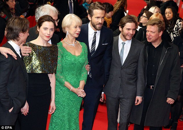 Καρέ-καρέ η τούμπα της Ελεν Μίρεν[εικόνες] | iefimerida.gr 3